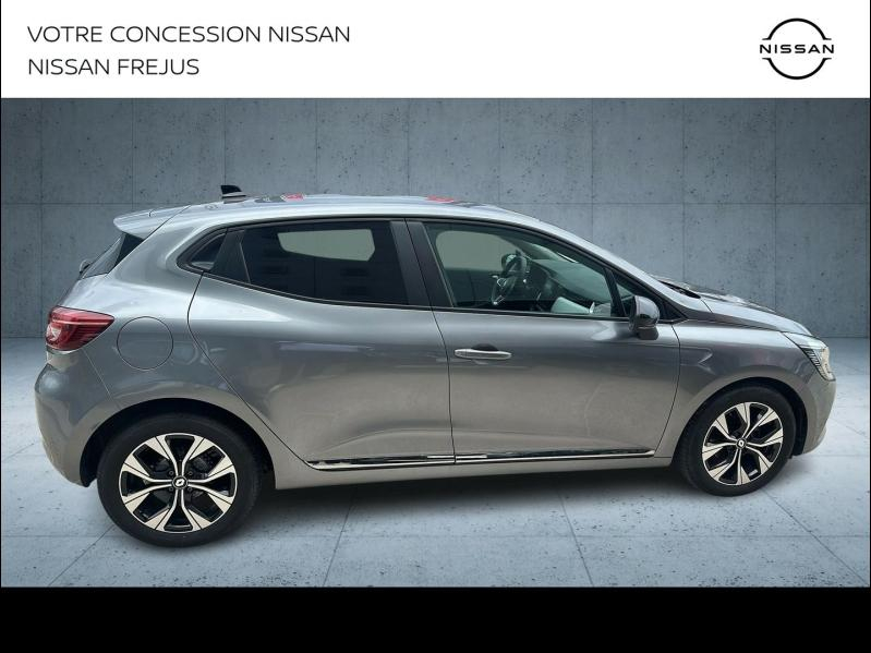 group.seo.links.detann.title Photo 12 de l’annonce de RENAULT Clio d’occasion à vendre à FRÉJUS