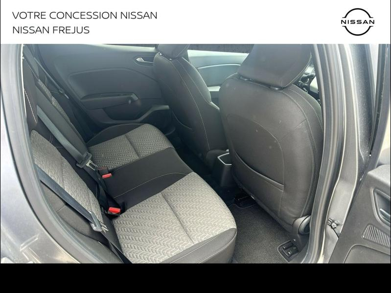 group.seo.links.detann.title Photo 14 de l’annonce de RENAULT Clio d’occasion à vendre à FRÉJUS