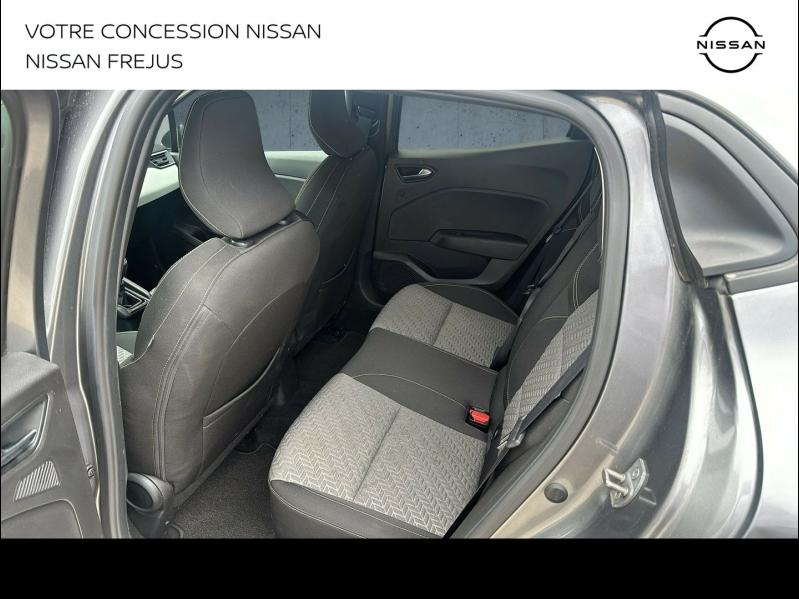 group.seo.links.detann.title Photo 17 de l’annonce de RENAULT Clio d’occasion à vendre à FRÉJUS