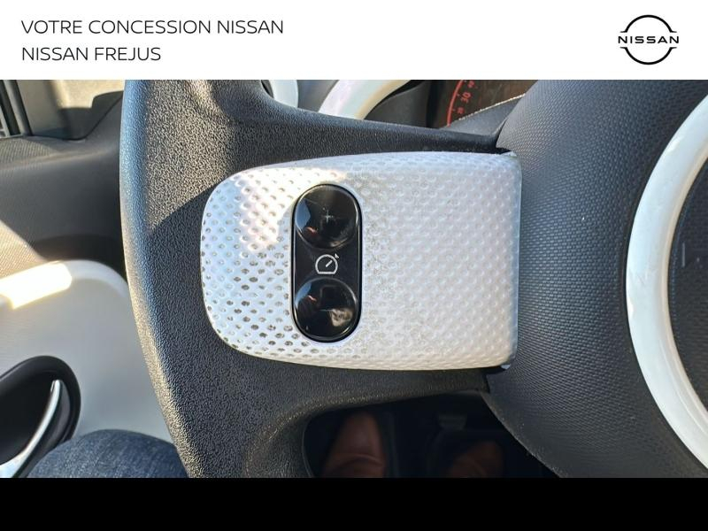 group.seo.links.detann.title Photo 20 de l’annonce de RENAULT Twingo d’occasion à vendre à FRÉJUS