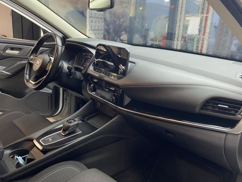 Photo 17 de l’annonce de NISSAN Qashqai d’occasion à vendre à PAYS DE GEX