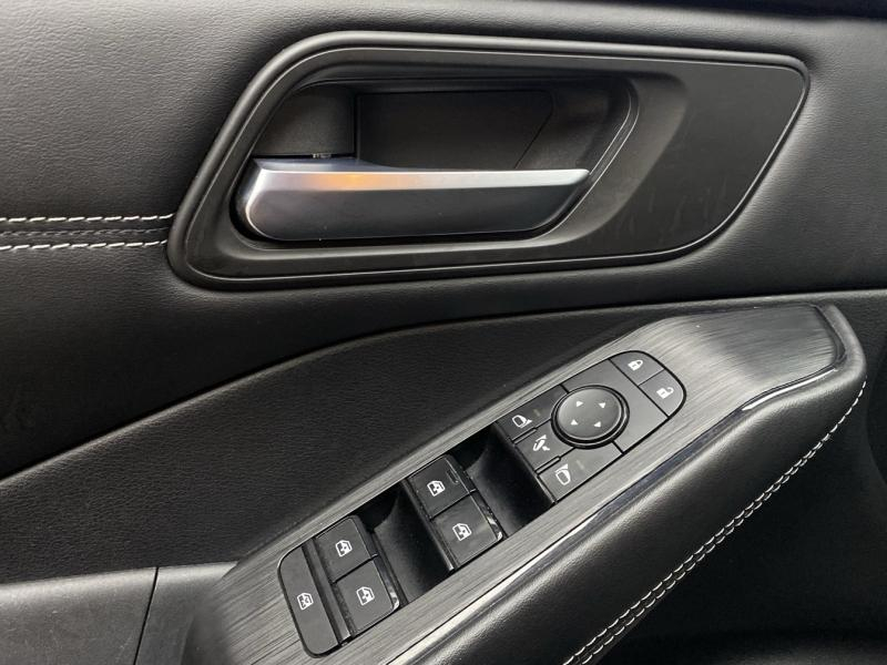 Photo 18 de l’annonce de NISSAN Qashqai d’occasion à vendre à PAYS DE GEX