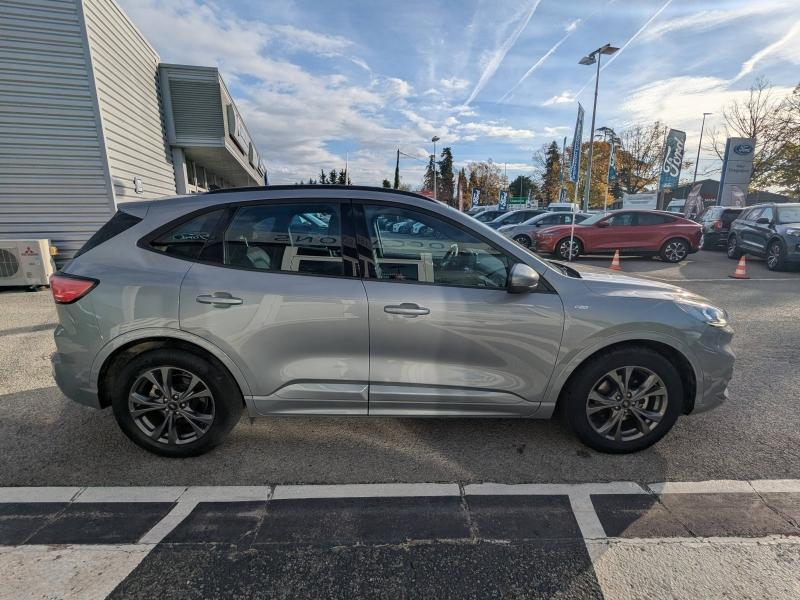 Photo 4 de l’annonce de FORD Kuga d’occasion à vendre à DRAGUIGNAN