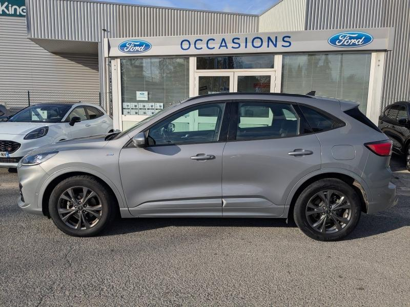 Photo 8 de l’annonce de FORD Kuga d’occasion à vendre à DRAGUIGNAN