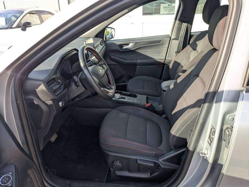 Photo 15 de l’annonce de FORD Kuga d’occasion à vendre à DRAGUIGNAN