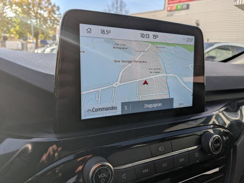 Photo 20 de l’annonce de FORD Kuga d’occasion à vendre à DRAGUIGNAN