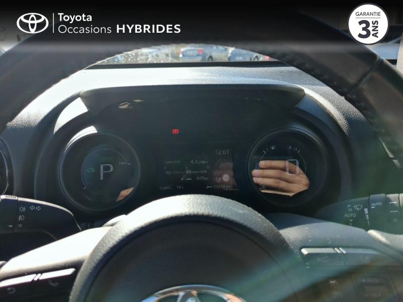 Photo 14 de l’annonce de TOYOTA Yaris d’occasion à vendre à SÈTE