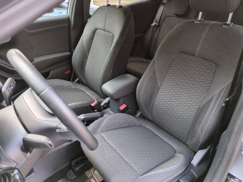 Photo 13 de l’annonce de FORD Puma d’occasion à vendre à NÎMES