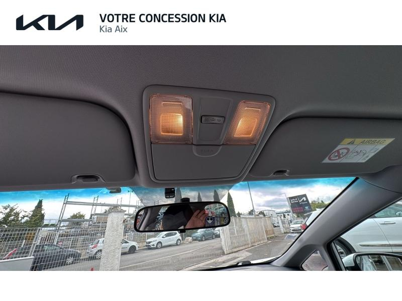 group.seo.links.detann.title Photo 6 de l’annonce de KIA Cee'd d’occasion à vendre à AIX-EN-PROVENCE