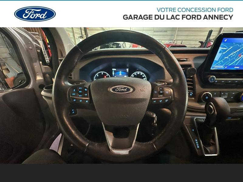 group.seo.links.detann.title Photo 14 de l’annonce de FORD Tourneo Custom d’occasion à vendre à ANNECY