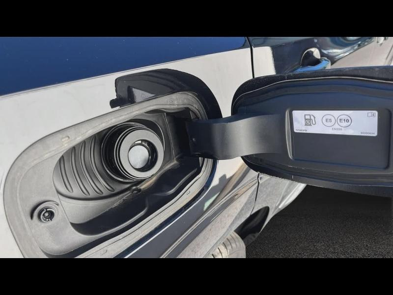 Photo 10 de l’annonce de VOLVO XC60 d’occasion à vendre à TOULON