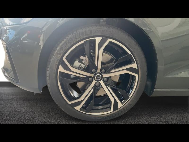 group.seo.links.detann.title Photo 8 de l’annonce de VOLVO V60 d’occasion à vendre à TOULON