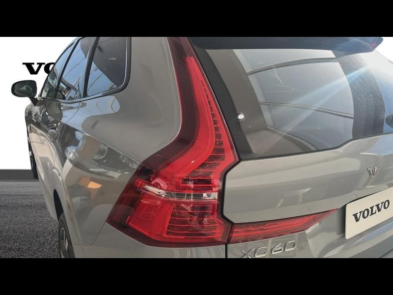 Photo 6 de l’annonce de VOLVO XC60 d’occasion à vendre à TOULON