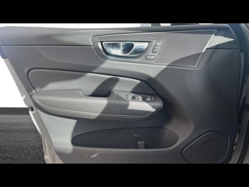 Photo 20 de l’annonce de VOLVO XC60 d’occasion à vendre à TOULON