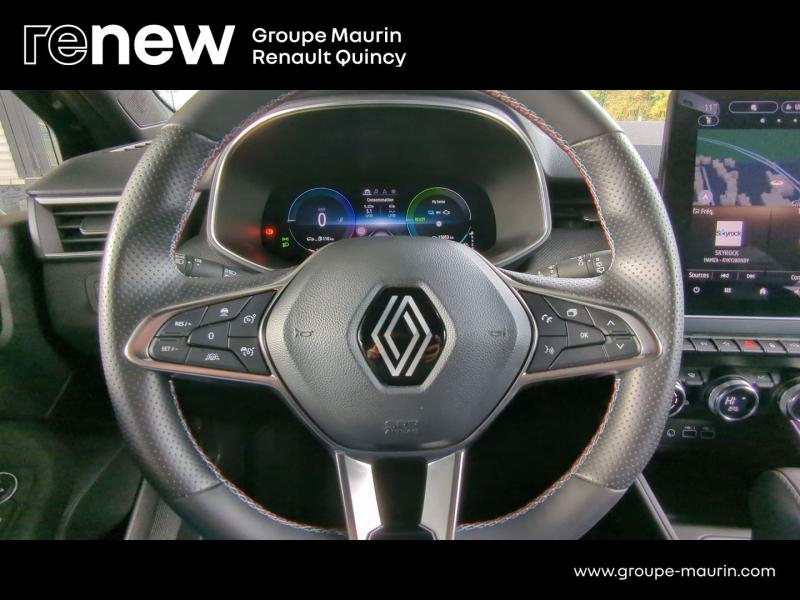 Photo 15 de l’annonce de RENAULT Clio d’occasion à vendre à QUINCY-SOUS-SÉNART