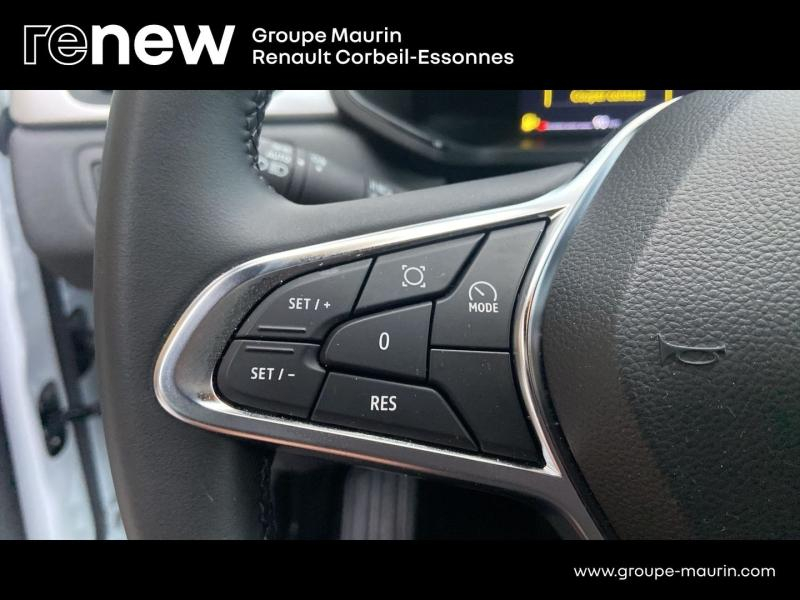 Photo 13 de l’annonce de RENAULT Captur d’occasion à vendre à CORBEIL-ESSONNES