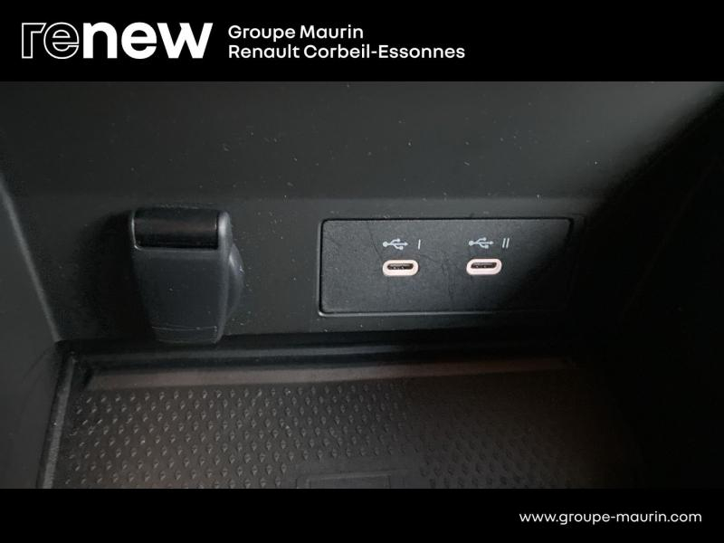 Photo 17 de l’annonce de RENAULT Captur d’occasion à vendre à CORBEIL-ESSONNES