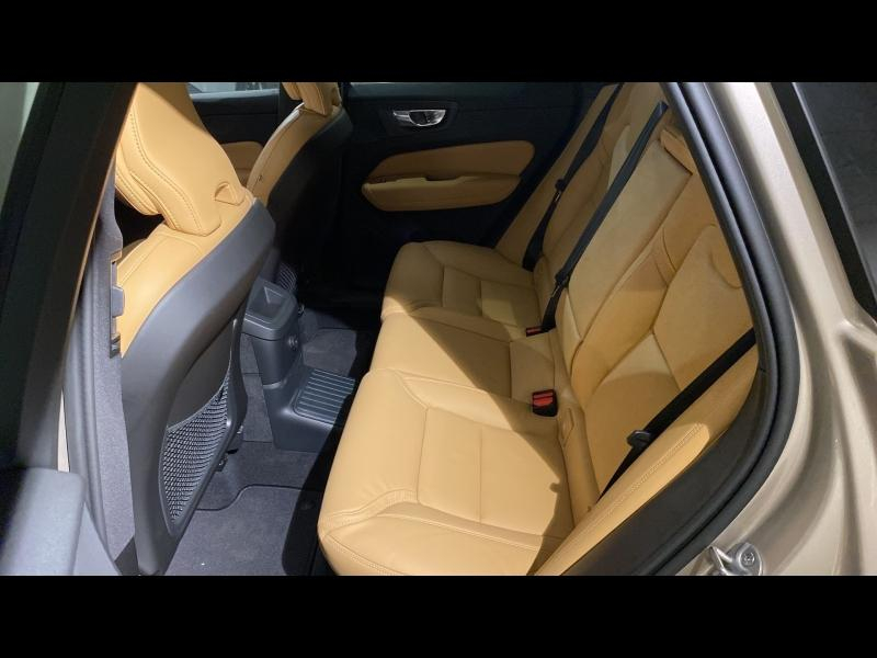 Photo 6 de l’annonce de VOLVO XC60 d’occasion à vendre à FRÉJUS