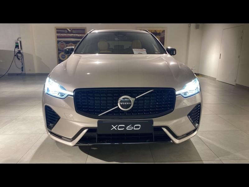 Photo 9 de l’annonce de VOLVO XC60 d’occasion à vendre à FRÉJUS