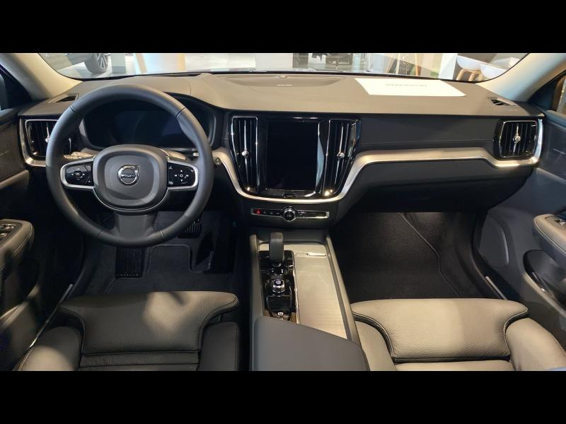 group.seo.links.detann.title Photo 4 de l’annonce de VOLVO V60 d’occasion à vendre à FRÉJUS