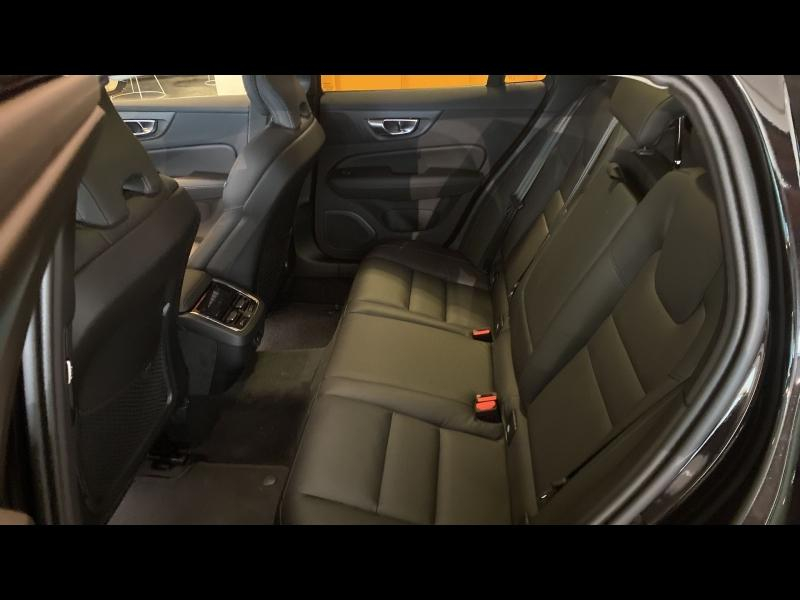 group.seo.links.detann.title Photo 6 de l’annonce de VOLVO V60 d’occasion à vendre à FRÉJUS