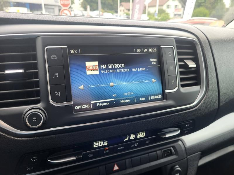 group.seo.links.detann.title Photo 9 de l’annonce de TOYOTA ProAce Verso d’occasion à vendre à PAYS DE GEX