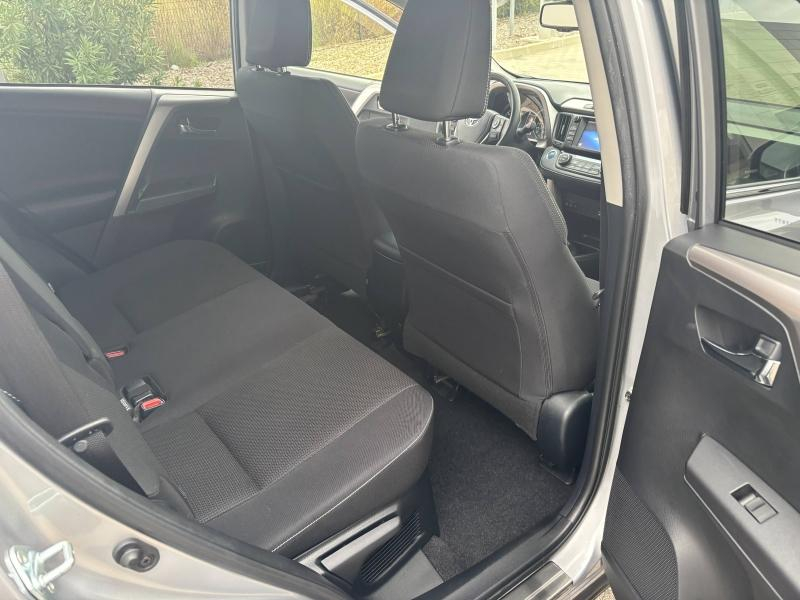 group.seo.links.detann.title Photo 20 de l’annonce de TOYOTA RAV4 d’occasion à vendre à LA GARDE