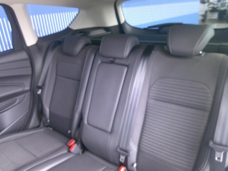 group.seo.links.detann.title Photo 17 de l’annonce de FORD Kuga d’occasion à vendre à PERPIGNAN