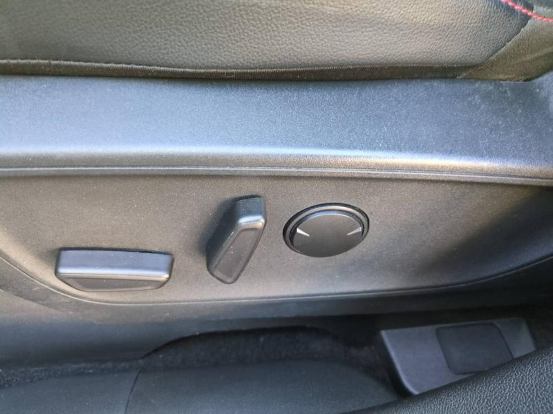 Photo 17 de l’annonce de FORD Kuga d’occasion à vendre à NÎMES