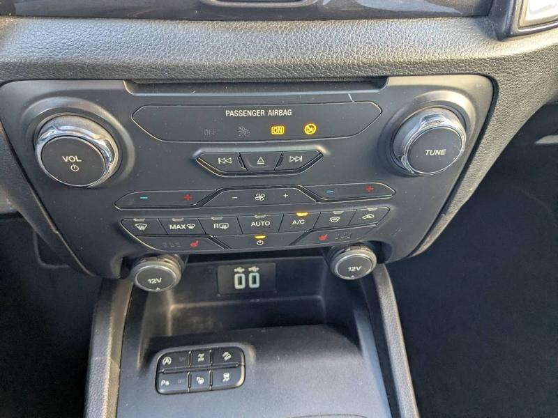 Photo 19 de l’annonce de FORD Ranger VUL d’occasion à vendre à MARSEILLE