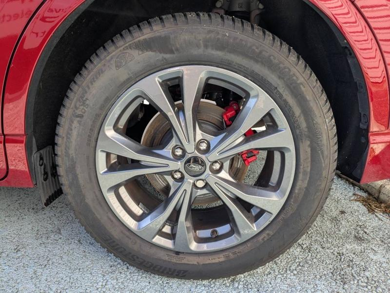 Photo 19 de l’annonce de FORD Kuga d’occasion à vendre à AUBAGNE