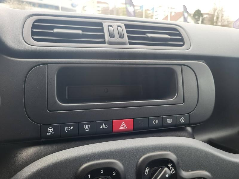 Photo 9 de l’annonce de FIAT Panda d’occasion à vendre à ANNEMASSE