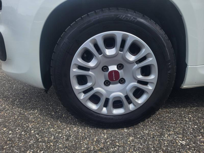 Photo 14 de l’annonce de FIAT Panda d’occasion à vendre à ANNEMASSE