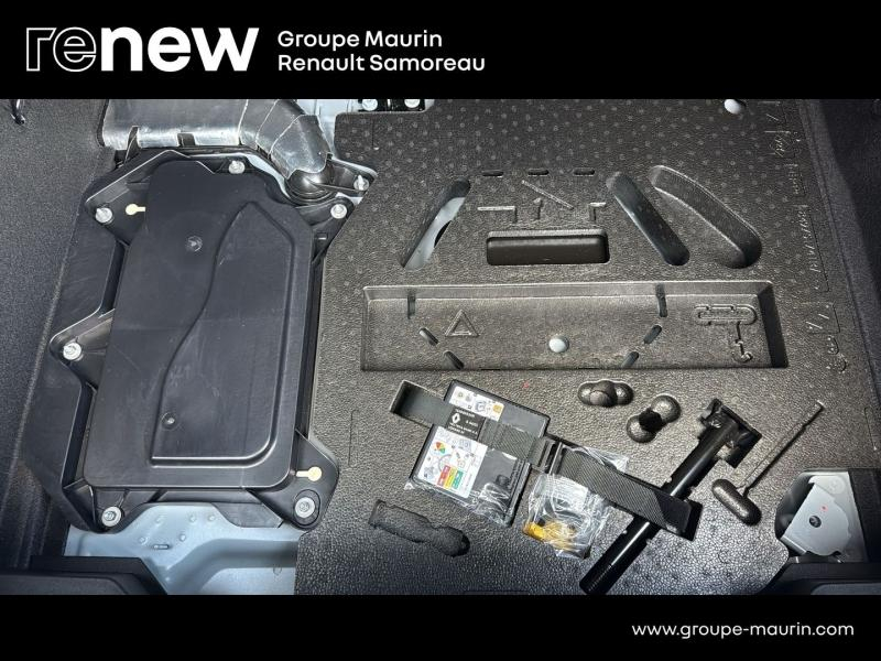 Photo 10 de l’annonce de RENAULT Clio d’occasion à vendre à SAMOREAU