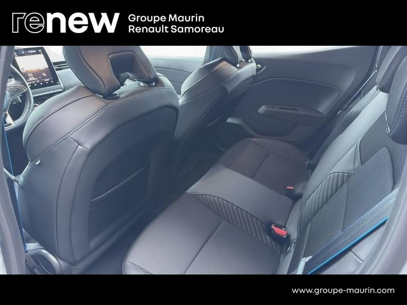 Photo 13 de l’annonce de RENAULT Clio d’occasion à vendre à SAMOREAU