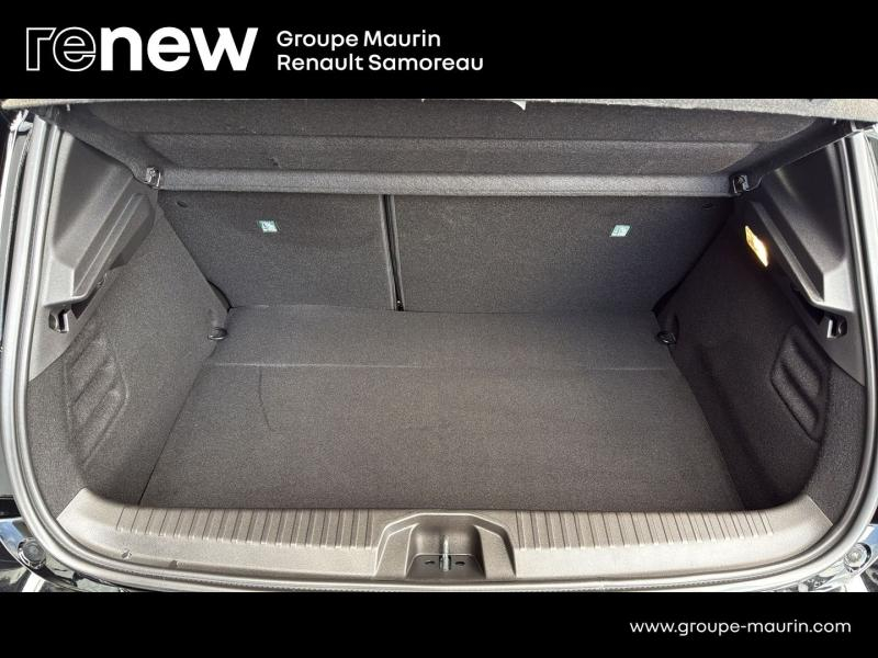 Photo 9 de l’annonce de RENAULT Clio d’occasion à vendre à SAMOREAU