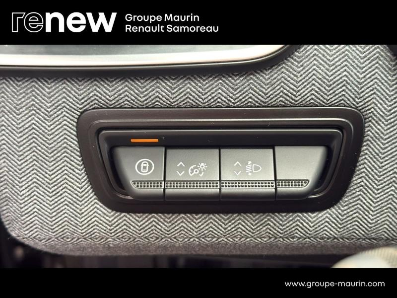 Photo 19 de l’annonce de RENAULT Clio d’occasion à vendre à SAMOREAU