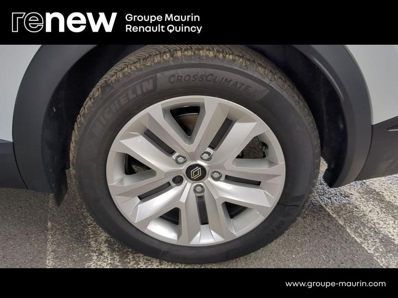 Photo 7 de l’annonce de RENAULT  d’occasion à vendre à QUINCY-SOUS-SÉNART