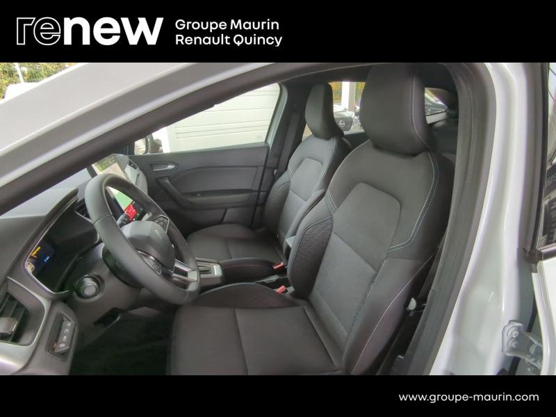 Photo 12 de l’annonce de RENAULT  d’occasion à vendre à QUINCY-SOUS-SÉNART