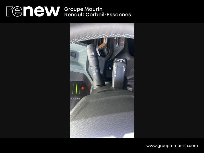 Photo 14 de l’annonce de DACIA Duster d’occasion à vendre à CORBEIL-ESSONNES