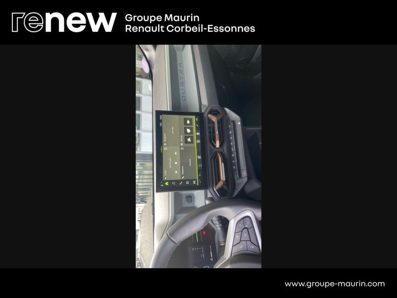 Photo 17 de l’annonce de DACIA Duster d’occasion à vendre à CORBEIL-ESSONNES