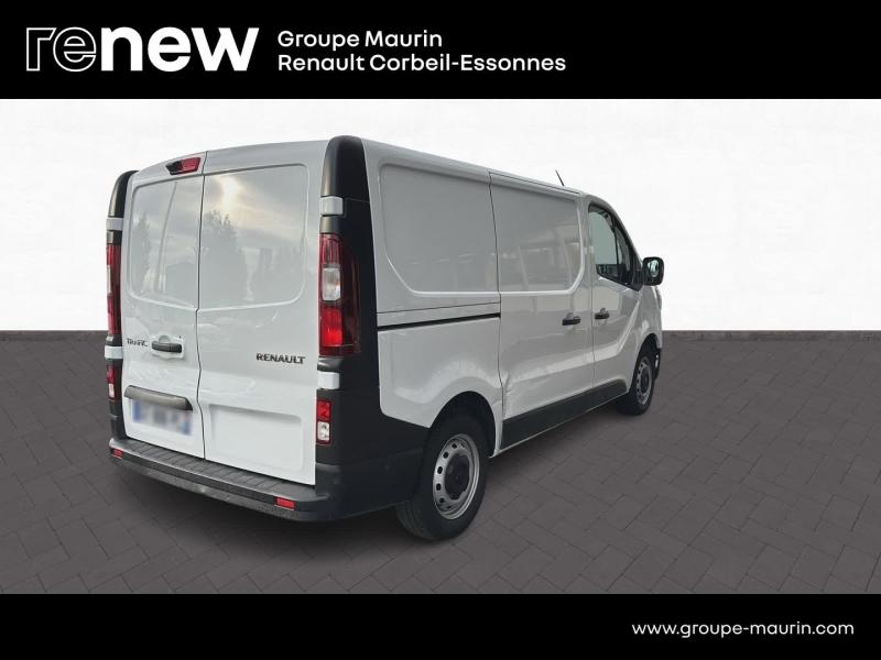 Photo 5 de l’annonce de RENAULT Trafic Fg VUL d’occasion à vendre à CORBEIL-ESSONNES