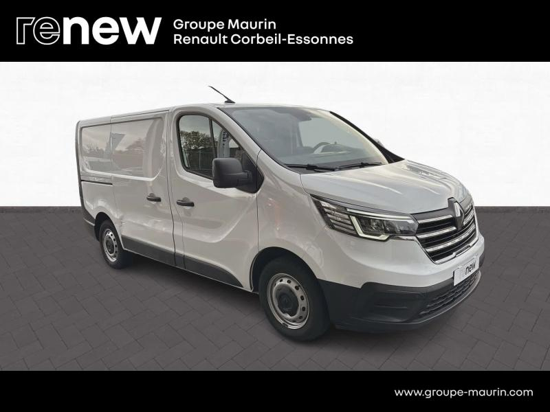 Photo 7 de l’annonce de RENAULT Trafic Fg VUL d’occasion à vendre à CORBEIL-ESSONNES