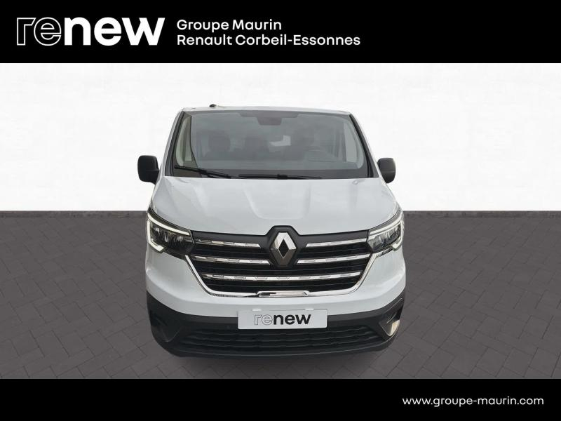 Photo 8 de l’annonce de RENAULT Trafic Fg VUL d’occasion à vendre à CORBEIL-ESSONNES