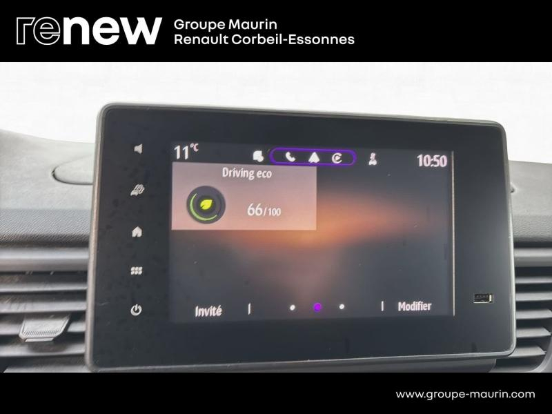 Photo 17 de l’annonce de RENAULT Trafic Fg VUL d’occasion à vendre à CORBEIL-ESSONNES