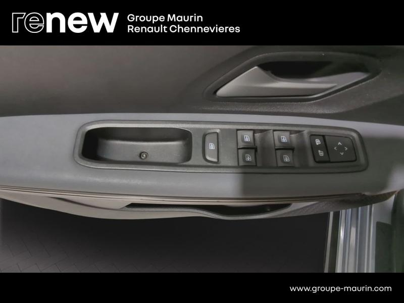 Photo 19 de l’annonce de DACIA Jogger d’occasion à vendre à CHAMPIGNY-SUR-MARNE