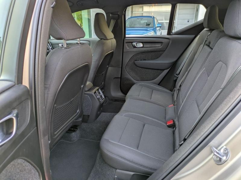 Photo 15 de l’annonce de VOLVO XC40 d’occasion à vendre à AIX-EN-PROVENCE