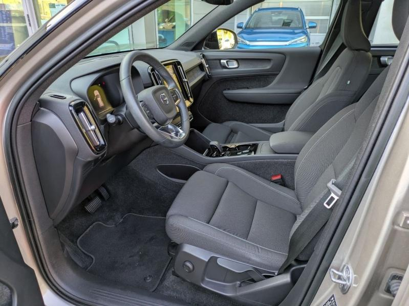 Photo 16 de l’annonce de VOLVO XC40 d’occasion à vendre à AIX-EN-PROVENCE