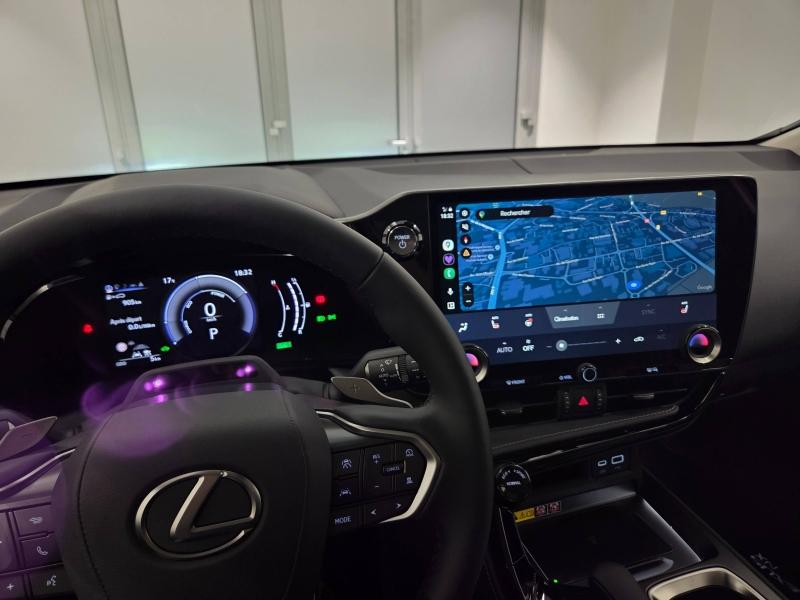 Photo 5 de l’annonce de LEXUS NX d’occasion à vendre à AUBIÈRE