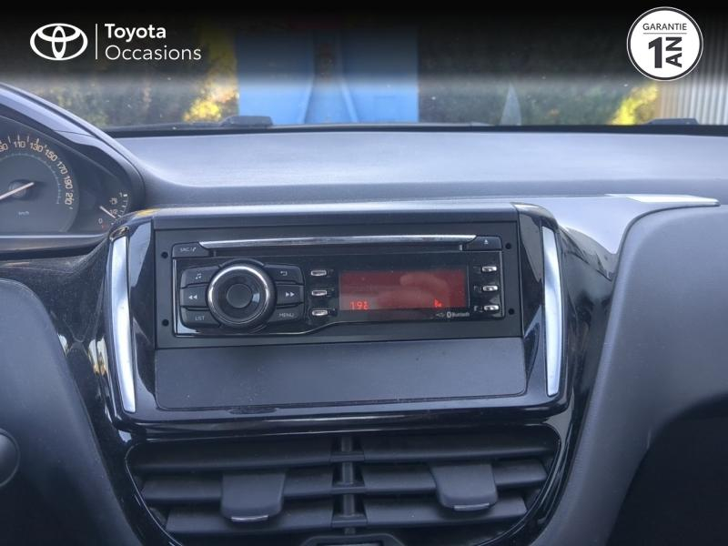 group.seo.links.detann.title Photo 15 de l’annonce de PEUGEOT 208 d’occasion à vendre à NÎMES